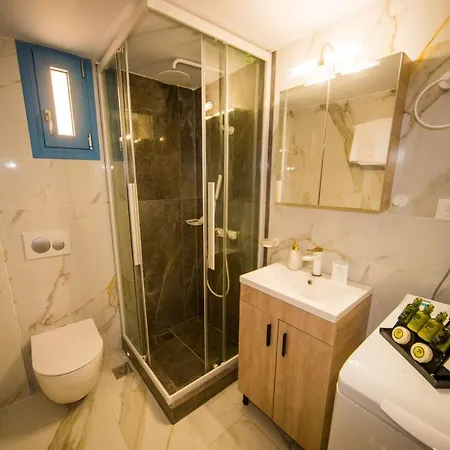 Syrene Luxury